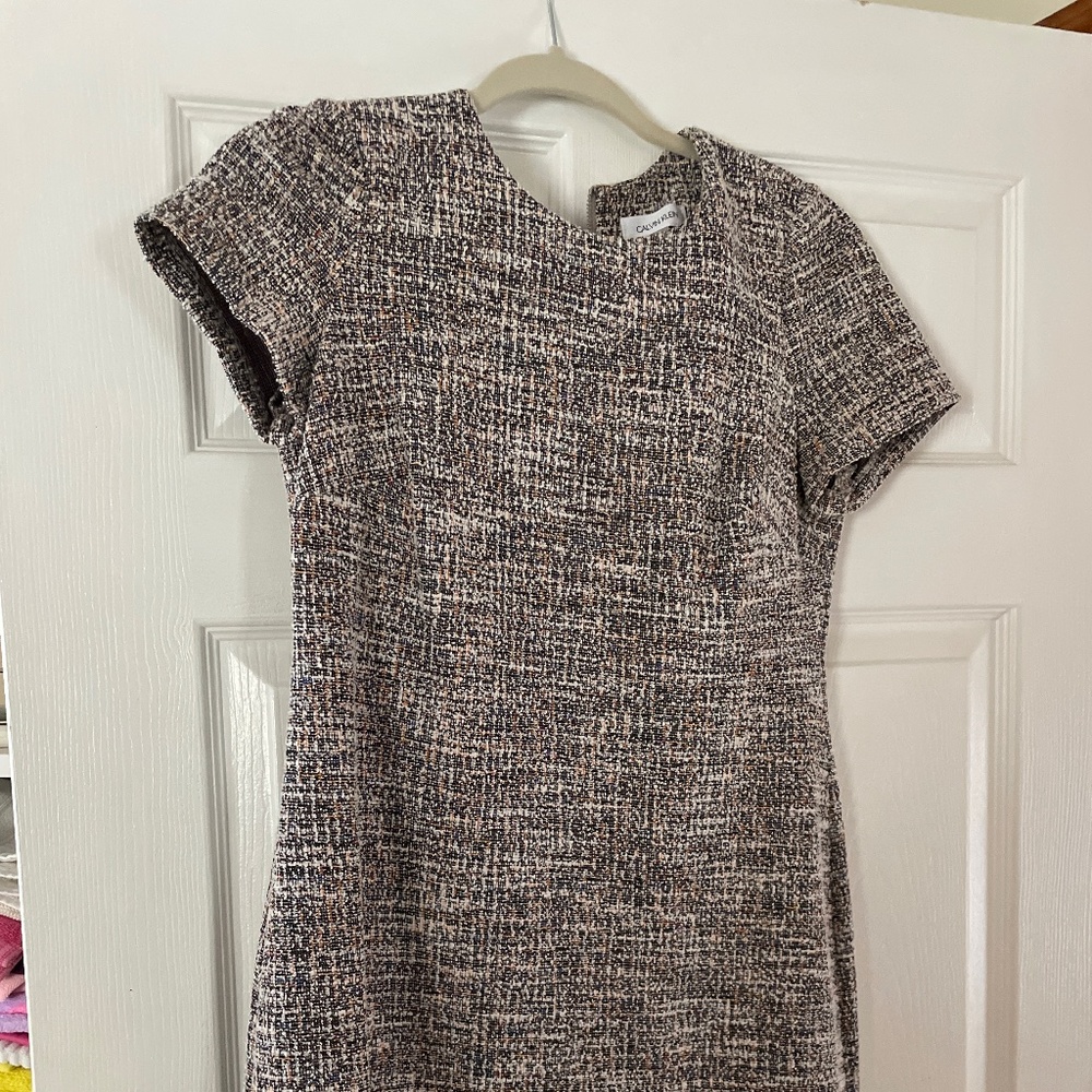 Size 4 Calvin Klein sheath dress